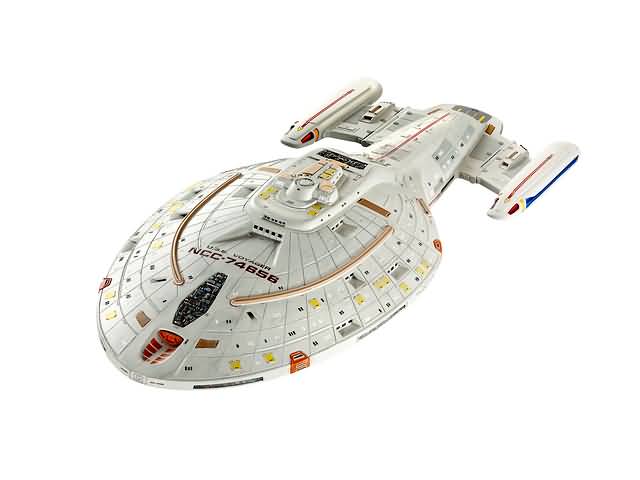 revell-04992-uss-voyager-model-1
